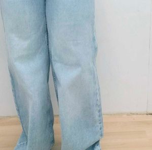 Light Wash Wide Leg Jeans