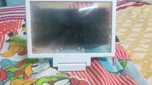ENLARGED SCREEN MOBILE PHONE