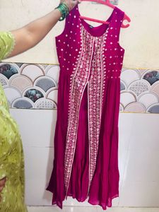 Elegant Red Embroidered Kurta Set