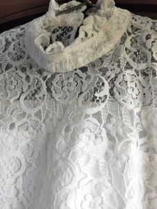 STYLI Lace Top