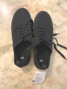 H&M Black Sneakers