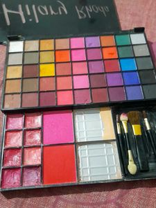 The makeup kit..