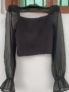 Black Fluffy Sleev Top