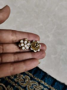 Flower Pearl Earrings