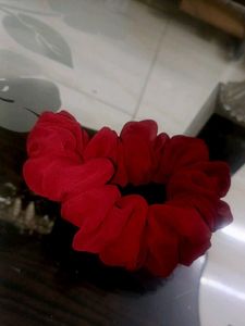 Beautiful And A Very Unique Coloured Scrunchy