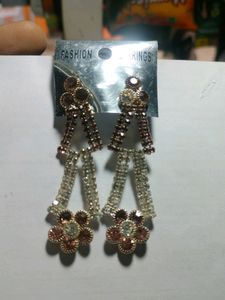 Marry Pink  And White Stone  In Jarkin Nags Earrin
