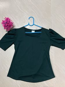 Chic Green Top