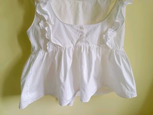 🎀 Zara Ruffled Peplum Pinteresty Top🍒