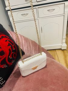 Original guess white sling