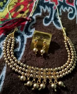 Elegant Pearl Necklace & Earring Set