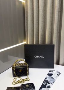 CHANEL 24B VANITY CASE BAG