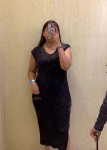 Long One Piece Dress Black Colour