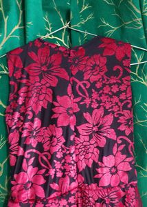 Floral Print Sleeveless Dress comfortable and eleg