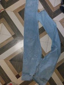 Light Wash Denim Jeans