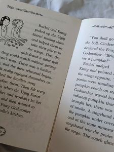 Paige The Pantomime Fairy Rainbow Magic Book By Daisy Meadows