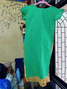 Showstopper Golden Green Kurti