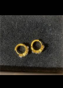 ANTI-TARNISH Huggies Gold