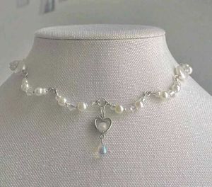 Pearl Heart Charm Choker