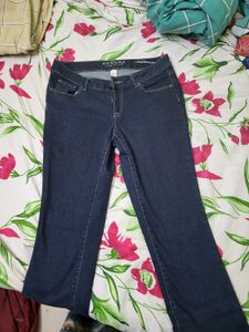 Mid Rise Jean