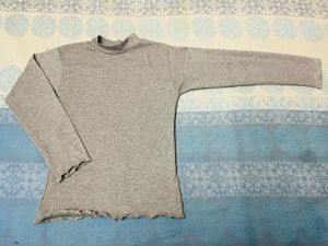 Grey Tight Full Sleeve Crop Top 🩶