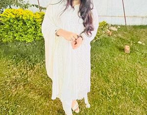 Elegant White Embroidered Kurta Set