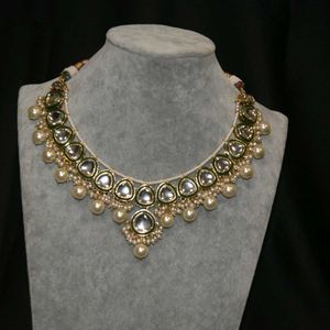 Kundan Jewellery Set