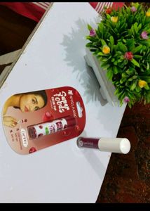 Combo Of 4 My Glamm Lip Crayon And Lp Balm