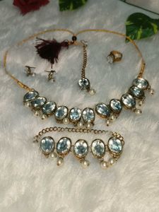 Elegant Stone Jewelry Set