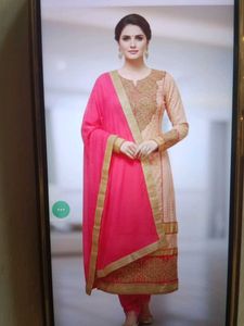 Stunning And Gorgeous Party Wear Designer SuitSet