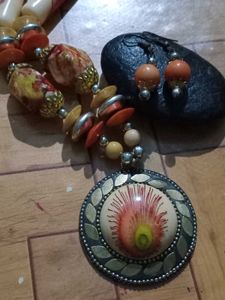 2 Unique Necklace &amp; Earring Set