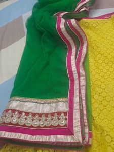 PRICE DROPPED 📍📍📍📍📍Yellow 💛Lehenga Choli Se