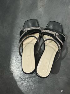 Chic Black Sandals