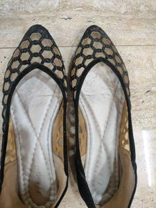 Stylish Black Net Flats