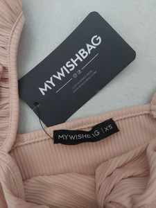 Twist Ruffle Crop Top