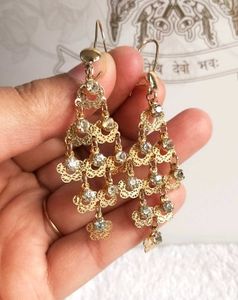 Gold Sparkling Earrings