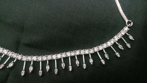 White Stone Neck Set