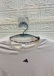 🇦🇺 Adidas Imported Tshirt