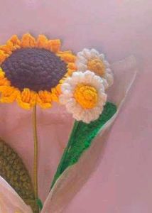 Crochet Sunflower &amp; Daisy Bouquet