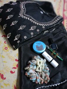 Elegant Black Embroidered Ethnic Salwar Suit..🖤🧚