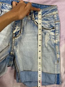 Kenneth Cole Denim Shorts Women