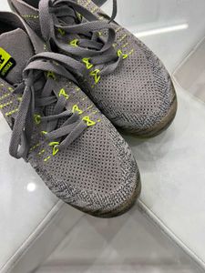 Men Shoes 10 Size