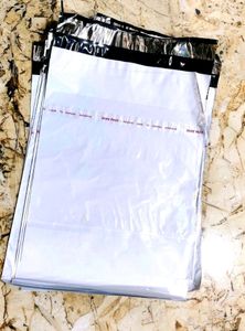 12*8 Courier Bag With Pod