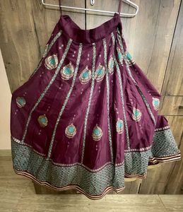 W Lehnga Choli Dupatta