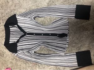 Y2K 2020s woman style