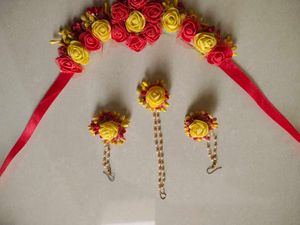 Beautiful Red Yellow Flower Jewellery