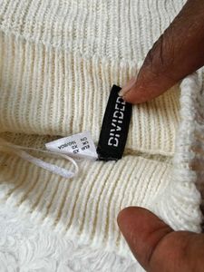 H&amp;M Cream Knit Cropped Sweater