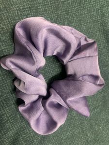 Pair of scrunchie