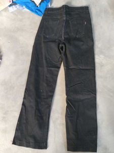 Black Jeans