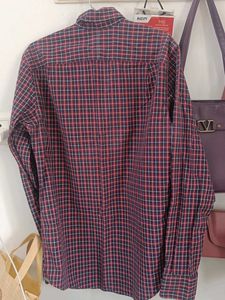 I Am Selling My Shirt