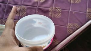 Round Storage Containers